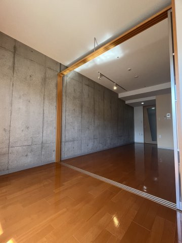 【ロビー】URBAN FLATS江坂