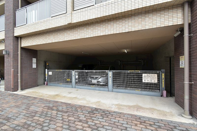 【駐車場】アーバンフラッツ西中島