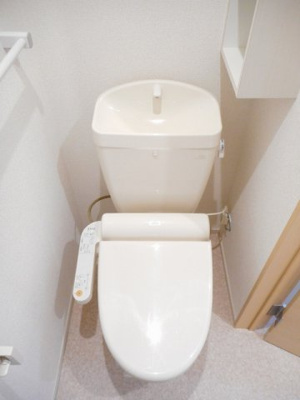 【トイレ】 | リバーサイド三晃　ＷＥＳＴ | シンプルで使いやすいトイレです