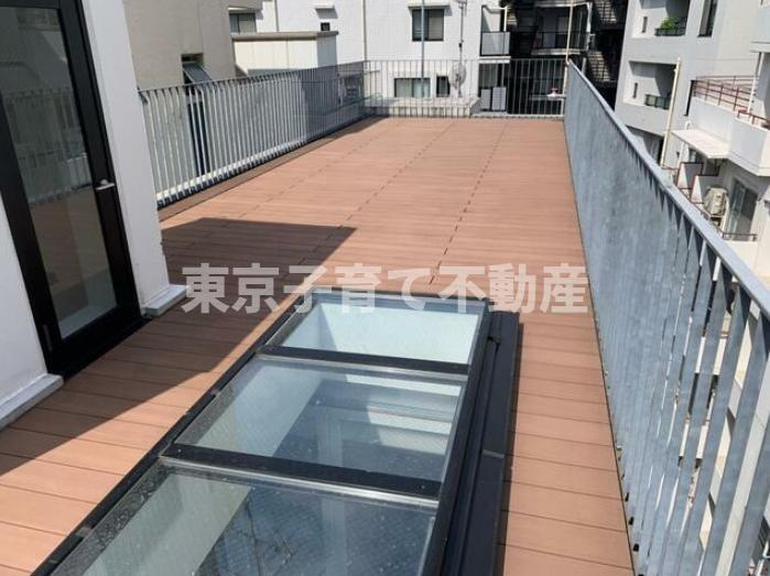 ＬＩＬＩＯ小石川のバルコニー