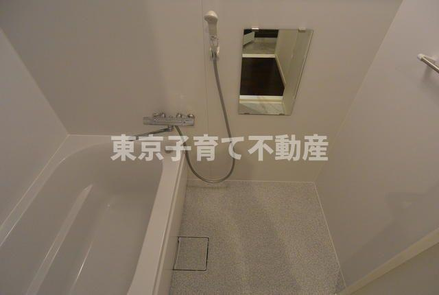 ＬＩＬＩＯ小石川の浴室