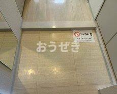 ＺＯＯＭ横浜ＳＱＵＡＲＥの玄関