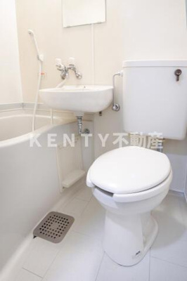 【トイレ】 | スカイコート大森第４ | 落ち着いた色調のトイレです
