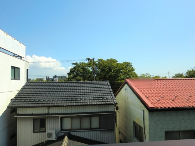 シャルマン高畑の展望