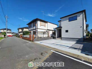 【前面道路含む現地写真】 | 第16栃木大平町富田　2号棟 | 前面道路幅6ｍでお車の出し入れもスムーズに行えます☆