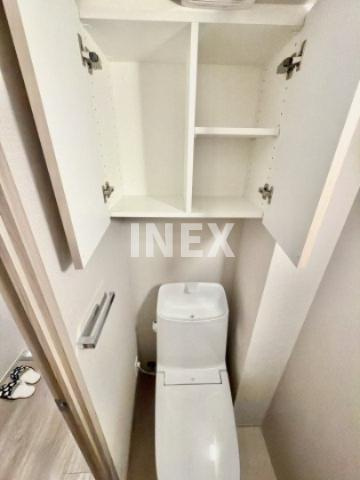 横浜市西区戸部本町の賃貸マンションのトイレ