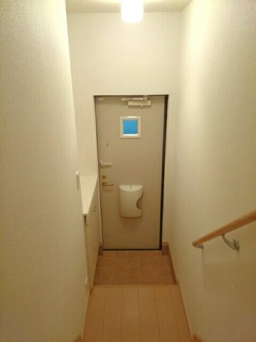明るい玄関です