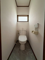 シンプルで使いやすいトイレです