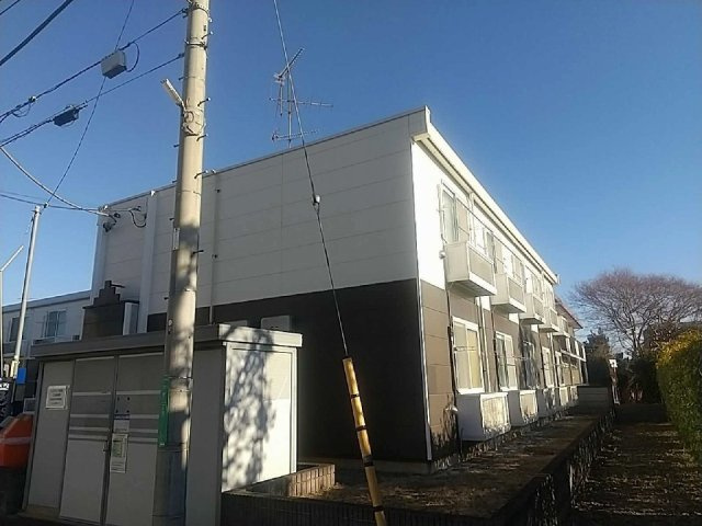 落ち着いた雰囲気の外観です