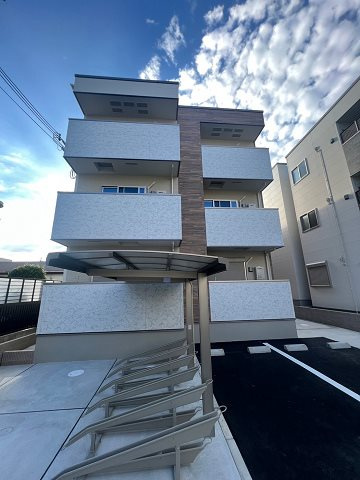 フジパレス阪急園田EAST　Ⅴ番館の外観