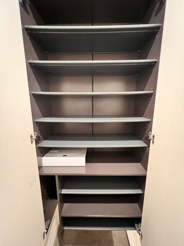 レイワパレス西新の収納