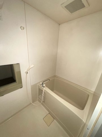 レジーナ西宮北口の浴室