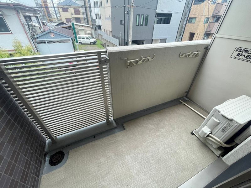 大阪市浪速区戎本町２丁目の賃貸マンションのバルコニー