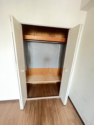 日新ビルの収納