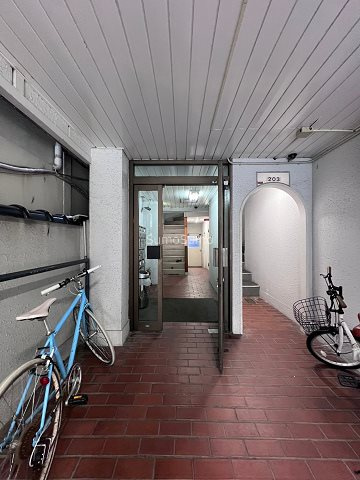 リブロン和泉町のロビー