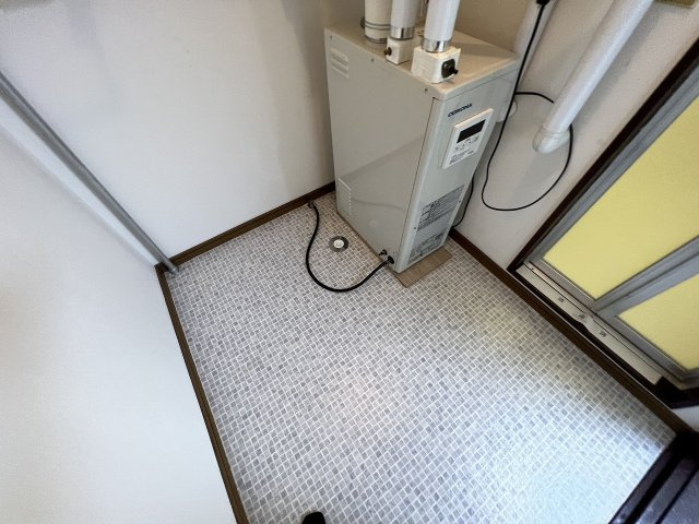 昭和中央1丁目20借家の洗面所