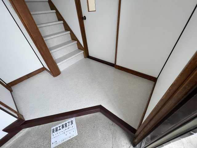 昭和中央1丁目20借家の玄関