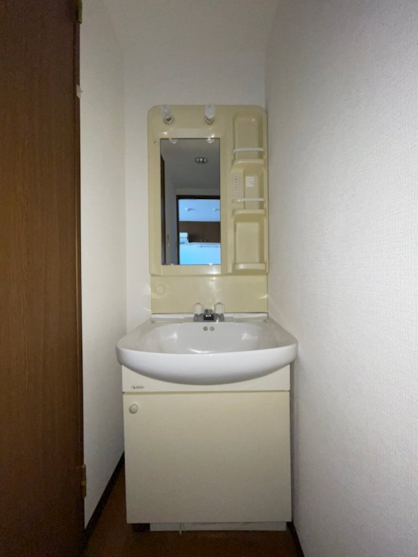 アーバン六甲の洗面所