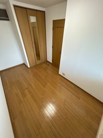 芦屋翠ヶ丘パークマンションの洋室