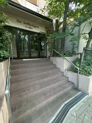 サン住吉川のエントランス
