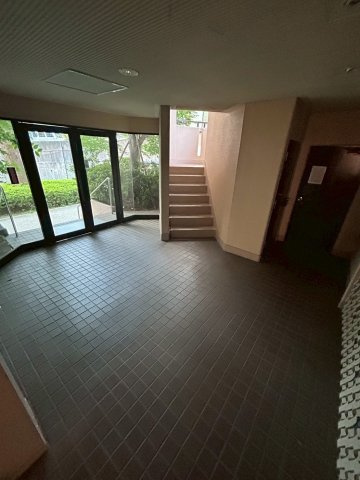 サン住吉川のロビー