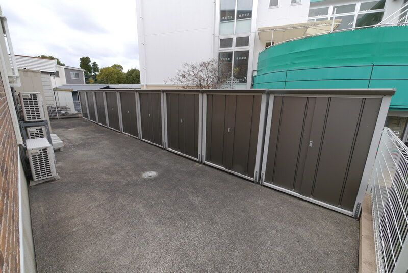 セラビ館の駐車場