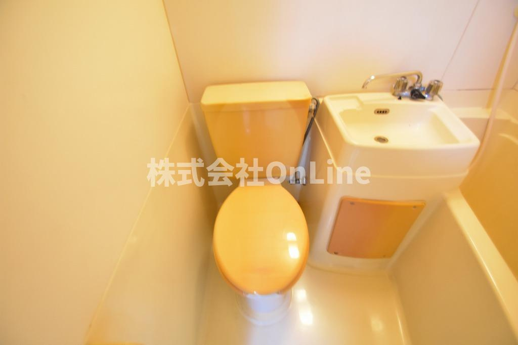 アクセル東大阪のトイレ