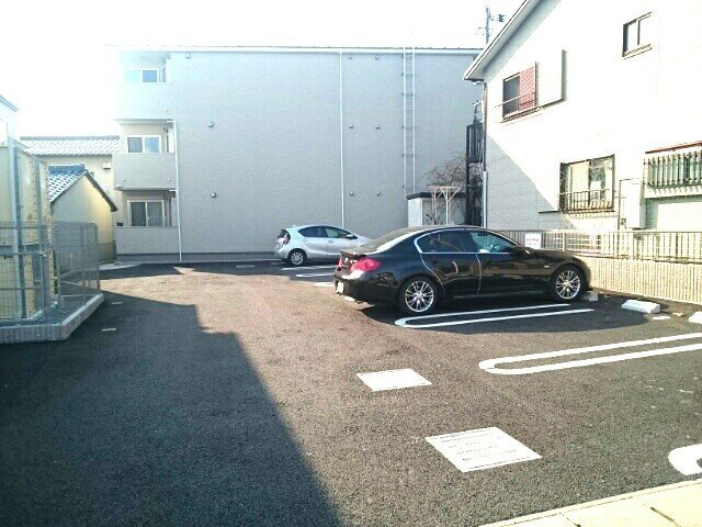 サン・ジェルメの駐車場