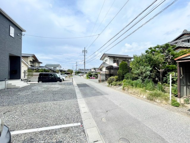 松本市南原第３の前面道路含む現地写真