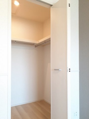シュラインの収納