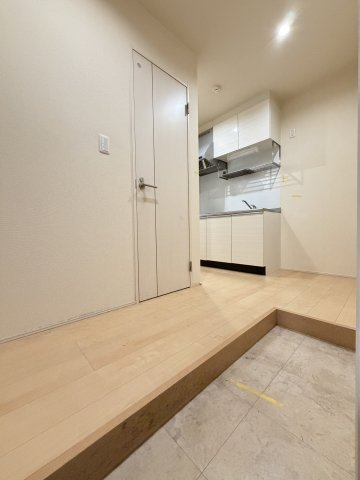 フジパレス山之内Ⅷ番館の玄関