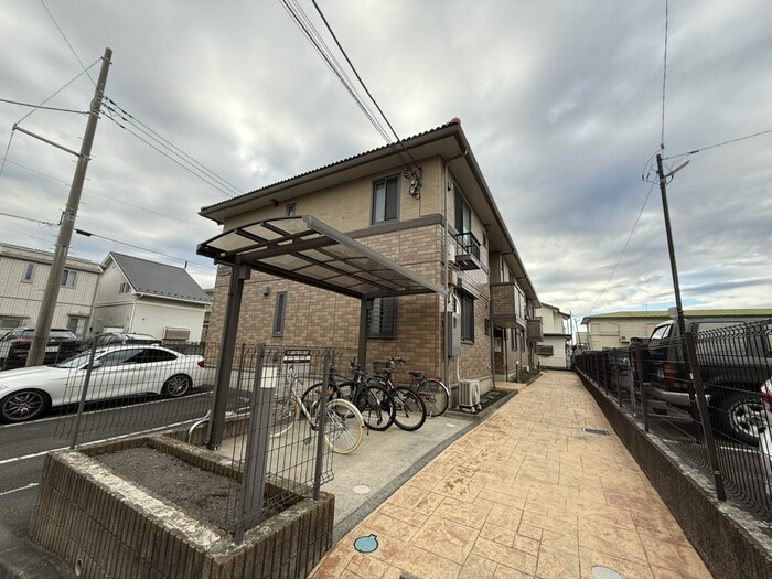 ソレイユ新吉田東のエントランス|エントランス
