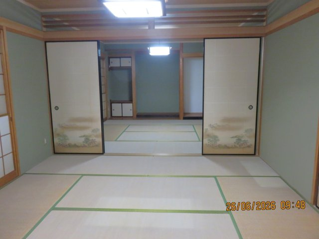 　津市白塚町字石神の和室