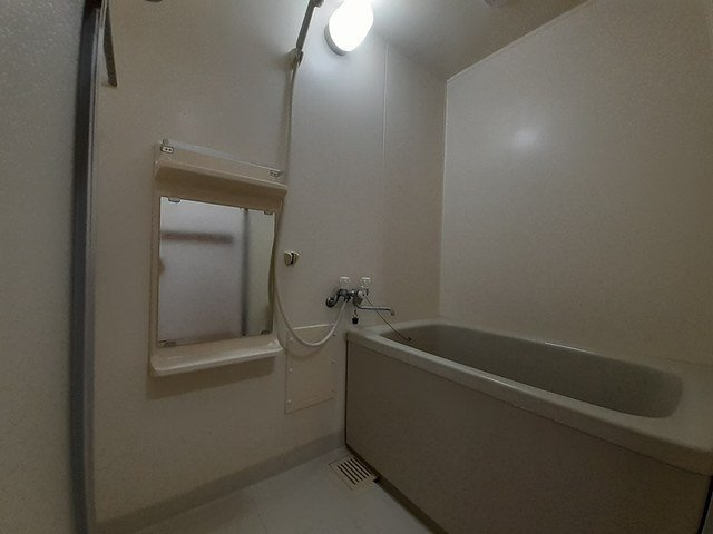 サンシャイン堂本の浴室