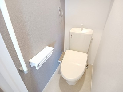 【トイレ】 | アーバン桜 | 落ち着いた色調のトイレです