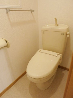 【トイレ】 | メゾン・ド・ジュネス | トイレです