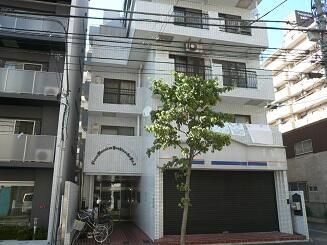 横浜市南区南吉田町２丁目の賃貸マンションの外観