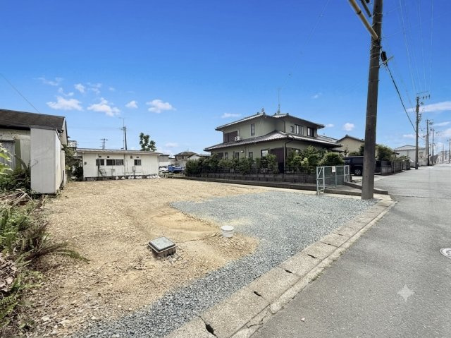 新橋町 2期の前面道路含む現地写真|物件前の道路になります。