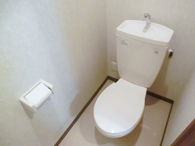 リリックコート新小岩のトイレ|人気のバス・トイレ別です。