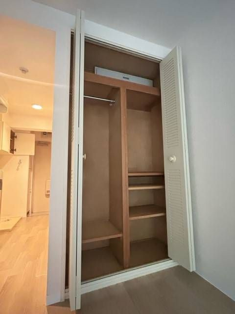 横浜市中区石川町１丁目の賃貸マンションの収納