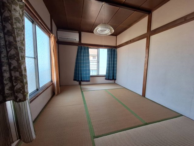 中山荘の寝室