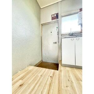 こゆき荘の玄関