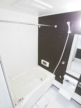 【浴室】 | AVENIR渋谷本町 | 追い焚き機能、浴室乾燥機付きバス。