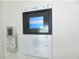 【セキュリティ】 | AVENIR渋谷本町 | モニター付きインターホンで防犯面も安心です！