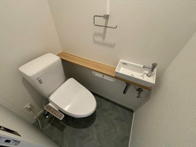 【トイレ】 | 響 | 落ち着いた色調のトイレです