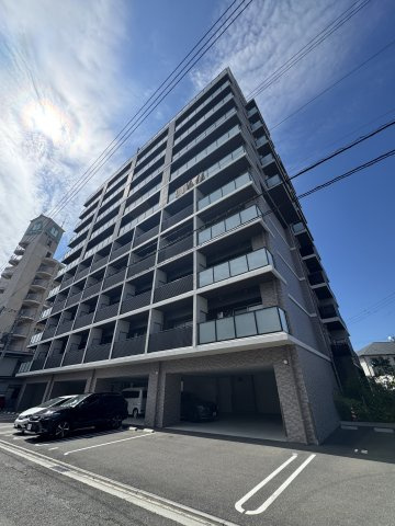 内山神岳ビルの外観