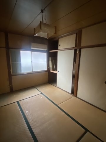 御立中一戸建の和室