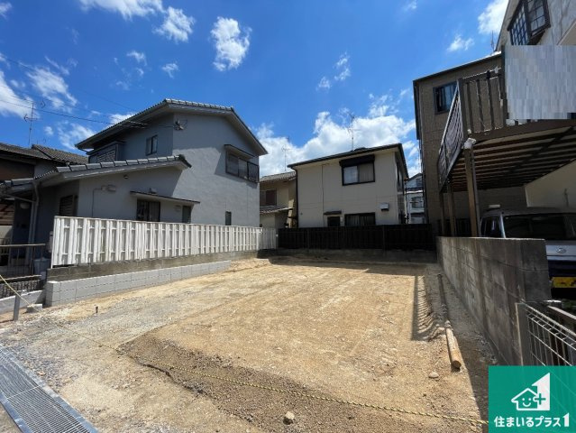 野洲市栄　第4期　新築一戸建ての外観|周辺は落ち着いた街並みの住宅地！子育てがしやすい住環境です！まだ未完成ですが、現地でしかわからない事もございます。是非一度ご覧ください。