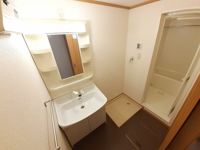 エテルネルAの独立洗面台