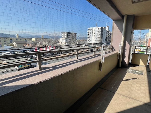 サンパーク安部山公園（B-40）のバルコニー